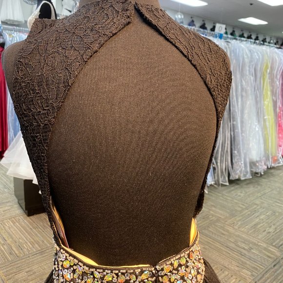 JOSH & JAZZ SHORT STYLE DRESS - Picture 4 of 6